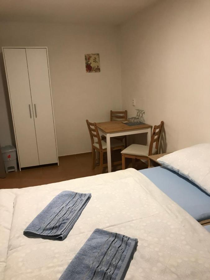 Ubytovani Anezka Lednice Zewnętrze zdjęcie